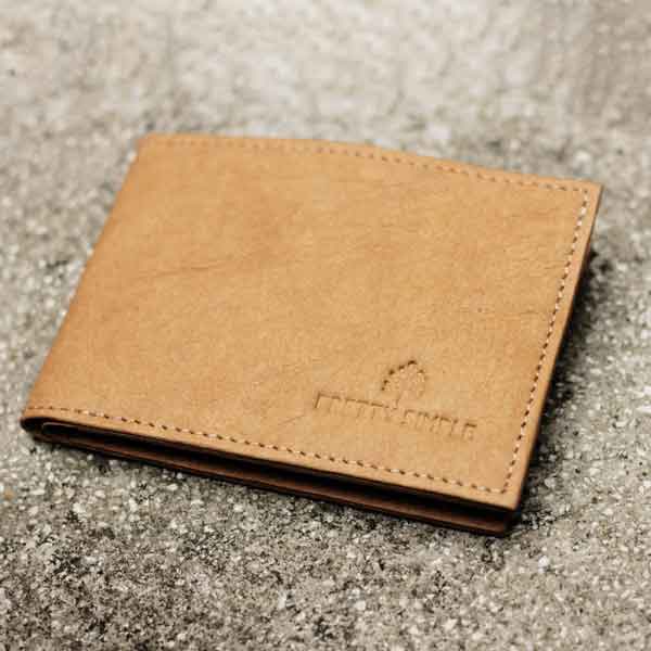D-ISTURBED Comfortable Environmentally Friendly Luxurious Soft Inner Fabric Leather Wallet Durable Waterproof Lightweight