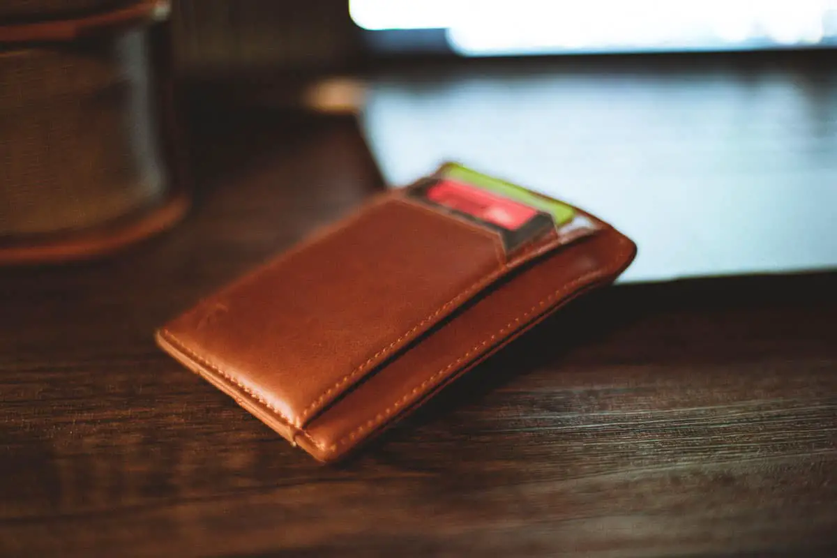 Luxury Italian Leather Money Clip Wallet for Men - Von Baer